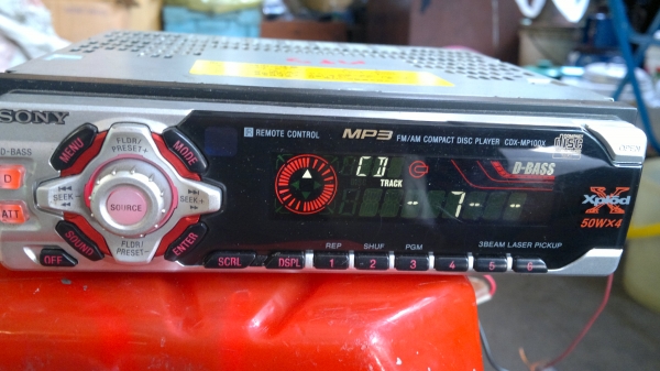 เครื่องเล่นวิทยุ CD/MP3 SONY CDX-MP100X D-BASS สภาพนางฟ้าครับ