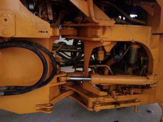 ขายรถตักล้อยาง KOMATSU WA400 เอกสารสัญญาซื้อขาย สภาพสวยพร้อมใช้