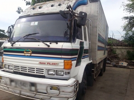 ขายรถบรรทุกสิบล้อ HINO FL186 เครื่อง HO7C 185 แรง 1 เพลา ตู้แสตนเลส ทะเบียนพร้อม