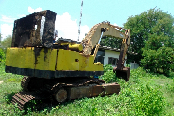 ขายด่วนรถแบคโอKOBELCO909เครือง6D22โช่สภาพดี