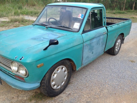 ขายdatsun520แห้งๆทะเบียนโอน