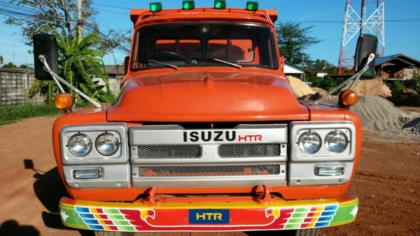 หัวยาวหกล้อดั๊มต่อใหม่ ISUZU HTR  เครื่อง 6BD1 165 แรง อดีตรถการไฟฟ้า วิ่งมาแค่ 180,000 KM. สภาพ 90\%