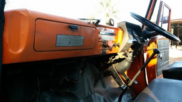 หัวยาวหกล้อดั๊มต่อใหม่ ISUZU HTR  เครื่อง 6BD1 165 แรง อดีตรถการไฟฟ้า วิ่งมาแค่ 180,000 KM. สภาพ 90\%