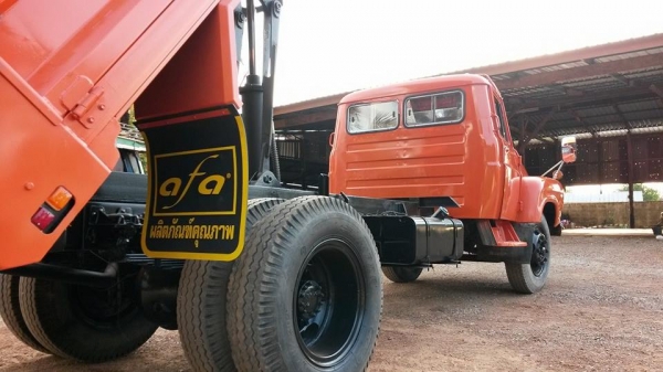 หัวยาวหกล้อดั๊มต่อใหม่ ISUZU HTR  เครื่อง 6BD1 165 แรง อดีตรถการไฟฟ้า วิ่งมาแค่ 180,000 KM. สภาพ 90\%