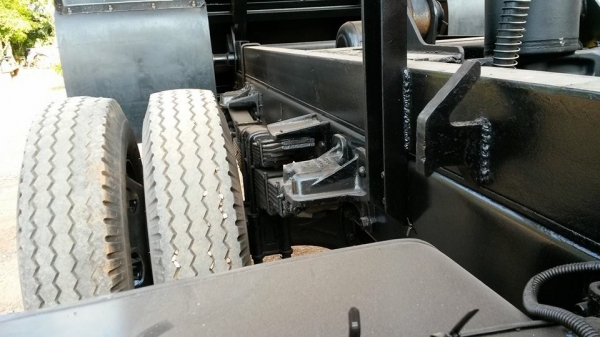 หัวยาวหกล้อดั๊มต่อใหม่ ISUZU HTR  เครื่อง 6BD1 165 แรง อดีตรถการไฟฟ้า วิ่งมาแค่ 180,000 KM. สภาพ 90\%