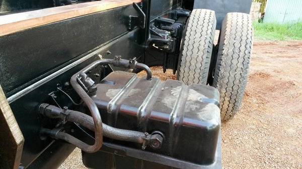 หัวยาวหกล้อดั๊มต่อใหม่ ISUZU HTR  เครื่อง 6BD1 165 แรง อดีตรถการไฟฟ้า วิ่งมาแค่ 180,000 KM. สภาพ 90\%