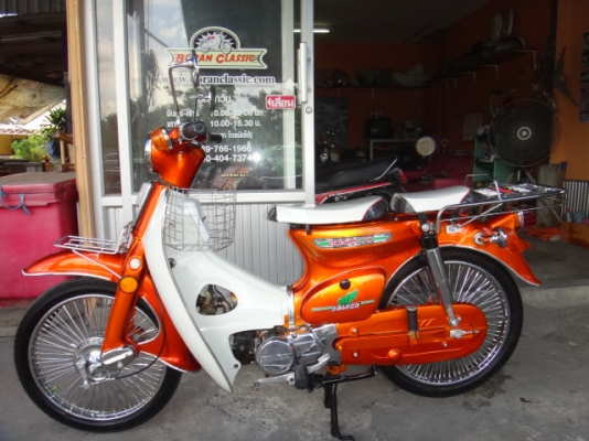 ขายc70โกดังรถโบราณมาใหม่แต่งเต็มสวยๆอีก4คันเครื่องดรีมเครื่องเดิมมีทะเบียนโอนอยู่กทมบางแค(ร้านโบราณคลาสสิคเจ้าเก่า)ไลท์บางแคโทร0897661966