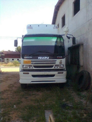 รถอีซูซุ 10 ล้อดั้ม FXZ 270 แรงม้า. ปี 51   สนใจติดต่อ 081 - 6079515