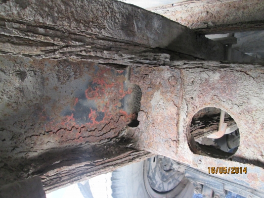 ISUZU-10ล้อ.เครื่อง6HH1.195.ตู้เปียก6.20เมตร.ถูกๆ....มัดจำแล้วครับ... ISUZU-10ล้อ.เครื่อง6HH1.195.ตู้เปียก6.20เมตร.ถูกๆ....มัดจำแล้วครับ...