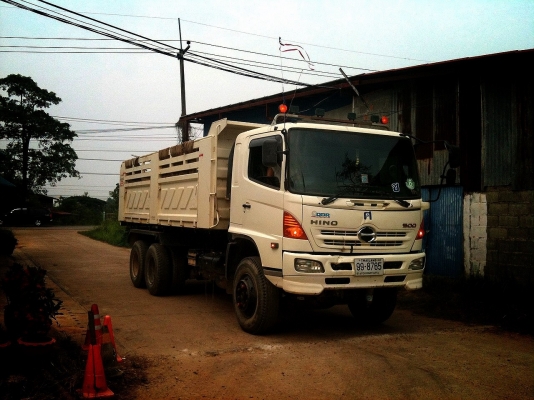ขายรถสิบล้อ HINO 500 QDR ดั้มพ์ ปี55 เจ้าของขายเอง ราคา 2,800,000 ลดเหลือ 2,670,000 บาท และต่อรองได้