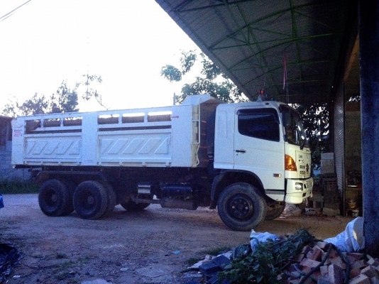 ขายรถสิบล้อ HINO 500 QDR ดั้มพ์ ปี55 เจ้าของขายเอง ราคา 2,800,000 ลดเหลือ 2,670,000 บาท และต่อรองได้