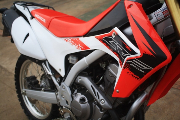 __CRF 250L ลายปี 2014 สภาพดี $ 110,000__