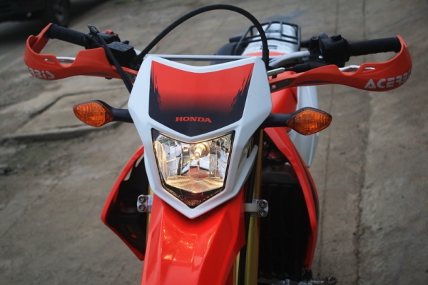 __CRF 250L ลายปี 2014 สภาพดี $ 110,000__