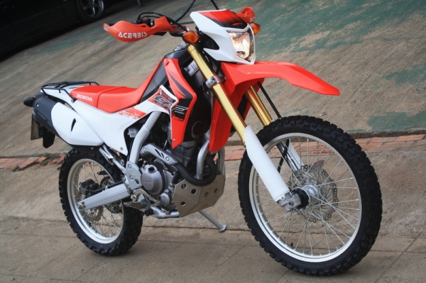 __CRF 250L ลายปี 2014 สภาพดี $ 110,000__