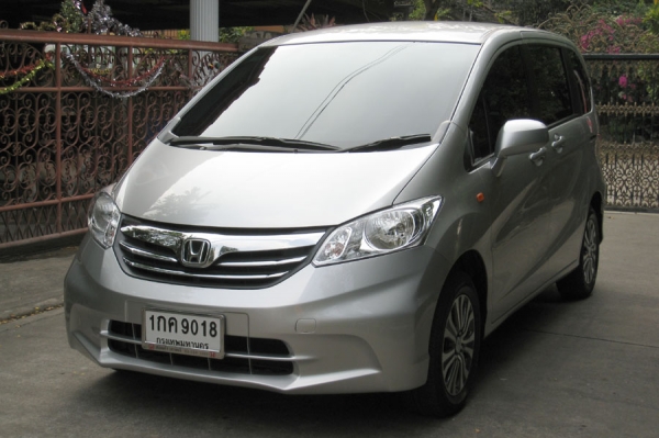 ฝากขาย HONDA FREED Minor Change หรือแลกรถครับ ฝากขาย HONDA FREED Minor Change หรือแลกรถครับ