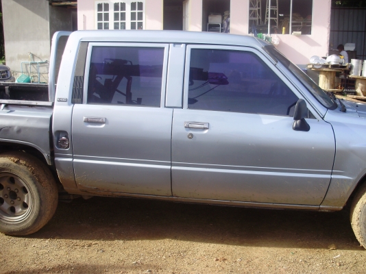 ฮีโร่ 4 ประตู ฮีโร่ 4 ประตู