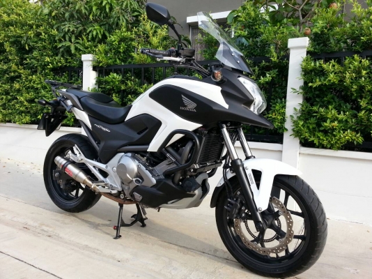 ขายHONDA NC700X COMBINED ABS รับรถ ธ.ค.2012 จดทะเบียน เม.ย.2014 รถออกศูนย์บิ๊กวิง 4แสนกว่า+ของแต่งติดศูนย์ครบๆกว่า7หมื่น สภาพใหม่ ใช้งานน้อย4,8xxกม. ทะเบียนแท้  รายการขแงแต่ง ชุดต่อบังโคลนหน้า ไฟเดย์ไลท์PIAA ชิล118BIKE การ์ดปลายแฮนRISOMA กันล้มSW MOTECH แ