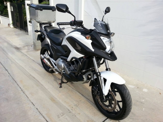 ขายHONDA NC700X COMBINED ABS รับรถ ธ.ค.2012 จดทะเบียน เม.ย.2014 รถออกศูนย์บิ๊กวิง 4แสนกว่า+ของแต่งติดศูนย์ครบๆกว่า7หมื่น สภาพใหม่ ใช้งานน้อย4,8xxกม. ทะเบียนแท้  รายการขแงแต่ง ชุดต่อบังโคลนหน้า ไฟเดย์ไลท์PIAA ชิล118BIKE การ์ดปลายแฮนRISOMA กันล้มSW MOTECH แ