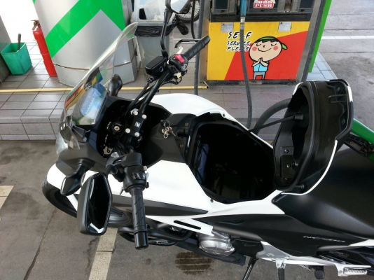 ขายHONDA NC700X COMBINED ABS รับรถ ธ.ค.2012 จดทะเบียน เม.ย.2014 รถออกศูนย์บิ๊กวิง 4แสนกว่า+ของแต่งติดศูนย์ครบๆกว่า7หมื่น สภาพใหม่ ใช้งานน้อย4,8xxกม. ทะเบียนแท้  รายการขแงแต่ง ชุดต่อบังโคลนหน้า ไฟเดย์ไลท์PIAA ชิล118BIKE การ์ดปลายแฮนRISOMA กันล้มSW MOTECH แ