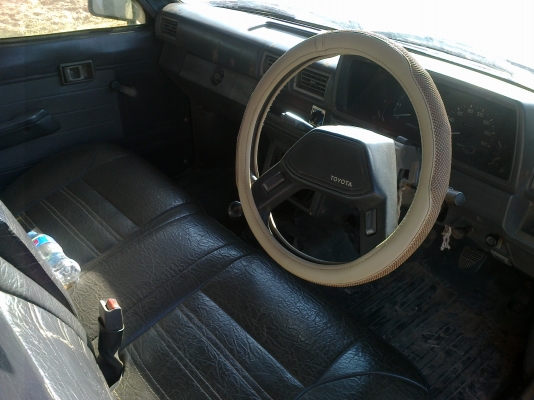 รถเดิมสวยมาก พร้อมใช้ขายถูกมาก ภาษีไม่ขาด ไมสองหลุม