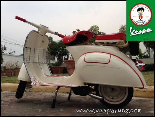 ขายเวสป้า 64 สีขาวครีม อุปกรณ์ชุบโครเมี่ยมทั้งคัน