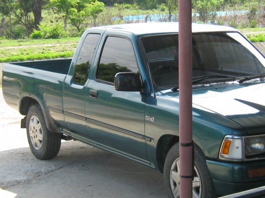 ขายรถกระบะไมตี้ x รุ่นพิเศษลักชูรี่ ปี 96 ติดเครื่องเสียงชุดใหญ่เพาเวอร์แอมป์ 2 ตัวดังกระหึ่ม