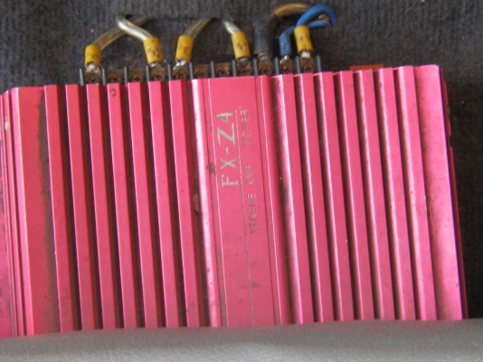 ขายรถกระบะไมตี้ x รุ่นพิเศษลักชูรี่ ปี 96 ติดเครื่องเสียงชุดใหญ่เพาเวอร์แอมป์ 2 ตัวดังกระหึ่ม