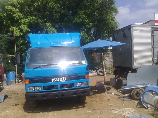 ขายหกล้อ ISUZU NPR 115