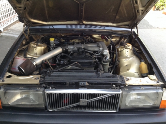 ขาย volvo 740 ดำด้านดุๆ เท่ๆ ราคา 100,000 บาท หรือแลกมอเตอร์ไซค์ CB-400 ติดต่อคุณเอ๋ 092-6356419