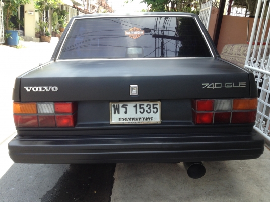 ขาย volvo 740 ดำด้านดุๆ เท่ๆ ราคา 100,000 บาท หรือแลกมอเตอร์ไซค์ CB-400 ติดต่อคุณเอ๋ 092-6356419