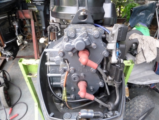 เครื่องเรือ YAMAHA  40  แรง  CV  2 จังหวะ