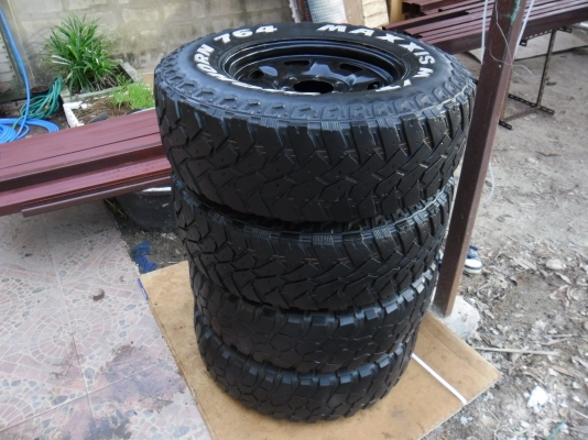 ล้อกะทะ+BF KM2 245/75/16 ปี 10 1 ชุดขาย 8500 บาท ล้อกะทะ+BF KM2 245/75/16 ปี 10 1 ชุดขาย 8500 บาท