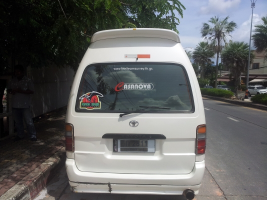 TOYOTA COMMUTER ปี2004แต่งV.I.Pเดิมๆสวยๆพร้อมใช้