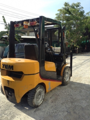 +++ ขายโฟล์คลิฟท์ T.C.M. FD20C6  (รุ่นใหม่ล่าสุด)  สภาพดี  ชม. น้อย  เครื่องยนต์ดีเซล  เสา  3  เมตร  เกียร์ธรรมดา  งา 1,070  มม. ยางตัน    *** สนใจ รายละเอียดคุยได้ครับ โทร. 081-659-7598 ***