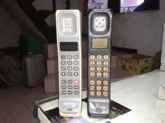 โมโตรุ่นบุกเบิก 2 ตัว1600 บาท