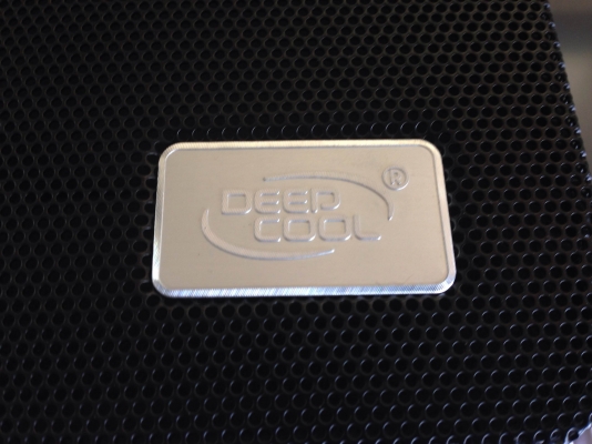 ที่ลองโน๊ตบุ๊ก ขนาด 16 นิ้ว ของ DEEPCOOL ที่ลองโน๊ตบุ๊ก ขนาด 16 นิ้ว ของ DEEPCOOL