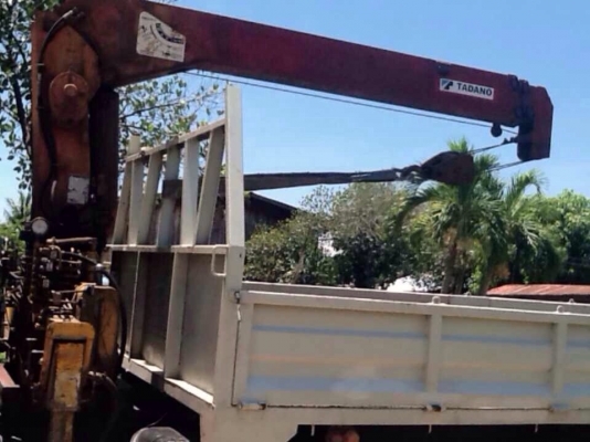 ขายรถหกล้อติดเครน HINO KR360 เครื่อง HO7C 185 แรง กระบะยาว 6 เมตร เครน tanado 3 ตัน