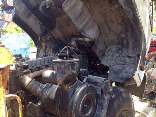 ขายรถหกล้อติดเครน HINO KR360 เครื่อง HO7C 185 แรง กระบะยาว 6 เมตร เครน tanado 3 ตัน