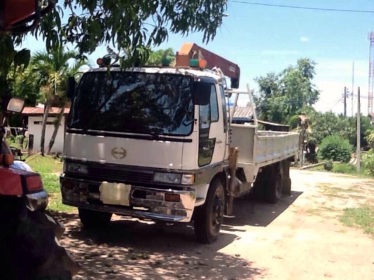 ขายรถหกล้อติดเครน HINO KR360 เครื่อง HO7C 185 แรง กระบะยาว 6 เมตร เครน tanado 3 ตัน