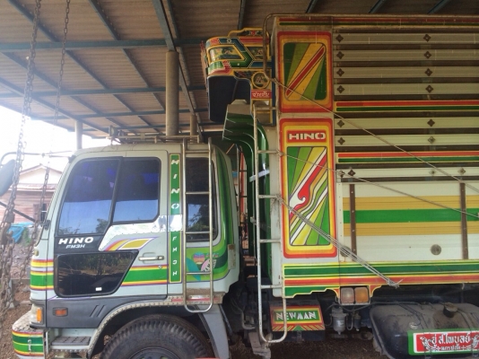 ต้องการขาย รถพ่วงวิ่งข้าว HENO เครื่องสิงไฮเทค ติดเทอโบ 2เพลา เบรคจิปฟี่ ยางใหม่10เส้น กะบะเลส ลูก2คาน กะบะสูง 1เมตร 70 มีแอร์ รถพรัอมใช้งาน ราคาต่อรองได้