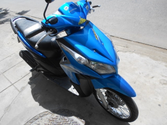 Honda-Click-i 110cc เครื่องดีครับ Honda-Click-i 110cc เครื่องดีครับ