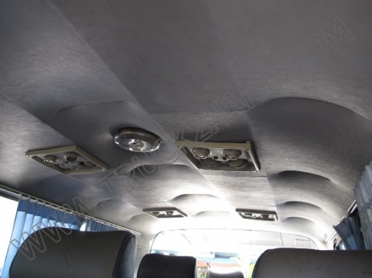 รถตู้ TOYOTA จดทะเบียนปี 2550 เป็นเครืองดีเซล 89 แรงม้า สภาพพร้อมใช้งาน เอกสารพร้อมโอน