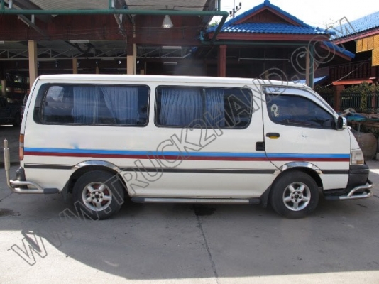 รถตู้ TOYOTA จดทะเบียนปี 2550 เป็นเครืองดีเซล 89 แรงม้า สภาพพร้อมใช้งาน เอกสารพร้อมโอน