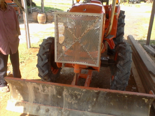 ขายดาวน์รถไถคูโบต้า L4708 4WD