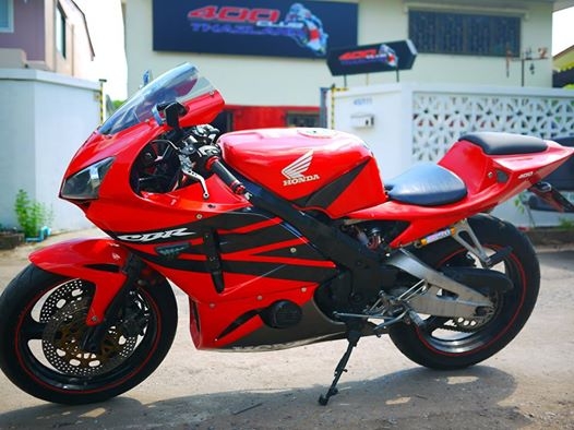 ขาย Cbr400 พร้อมทะเบียนแท้ แฟริ่ง Rc212 พร้อมท่อสูตร เครื่องสดเลย ขาย Cbr400 พร้อมทะเบียนแท้ แฟริ่ง Rc212 พร้อมท่อสูตร เครื่องสดเลย