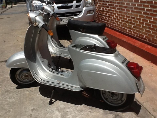 ya vespa shop เสนอ รถ vespa คุณภาพ Italy นำเข้าและส่งออก (ระวังซื้อถูกๆเจอย้อมแมว สีสาด ศูนย์เอียงเครื่องไม่จบ) รับส่งทั้งในและต่างประเทศ ya vespa shop เสนอ รถ vespa คุณภาพ Italy นำเข้าและส่งออก (ระวังซื้อถูกๆเจอย้อมแมว สีสาด ศูนย์เอียงเครื่องไม่จบ) รับส่งทั้งในและต่างประเทศ