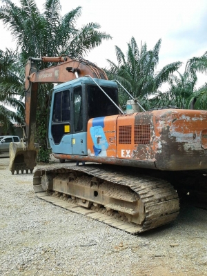 ต้องการขายแม็คโครฮิตาชิEX200-3 ต้องการขายแม็คโครฮิตาชิEX200-3