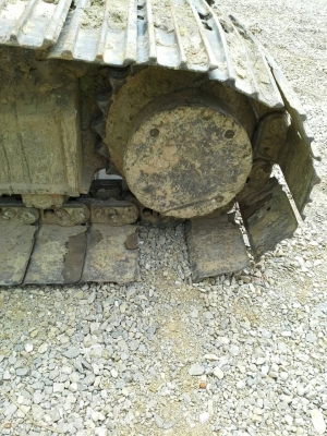 ต้องการขายแม็คโครฮิตาชิEX200-3 ต้องการขายแม็คโครฮิตาชิEX200-3