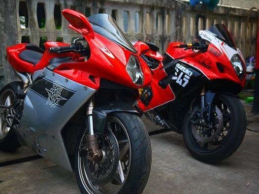 ขายรถเทพๆหายากแรงม้าเยอะๆ Mv Agusta f4