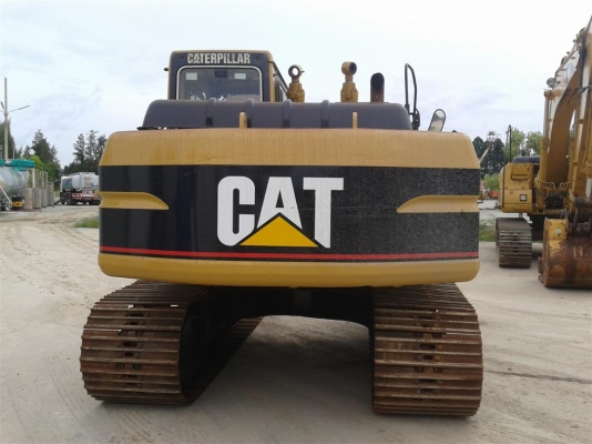 รถขุดพร้อมใช้ บูมยาว ยี่ห้อ CAT 315BL ปี 2000 ชั่วโมง 8108 เก่านอกแท้แน่นอน สนใจตรวจสภพรถติดต่อเจี๊ยบเลยค่ะ ที่เบอร์ 094-5543017 ตลอด 24 ชั่วโมง